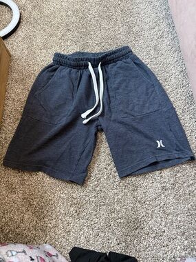 Hurley Men's Charcoal Gray Drawstring Athletic Shorts